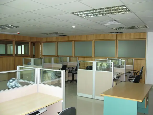 Cách Trang Trí Vách Ốp Tường Cho Văn Phòng Làm Việc