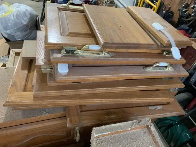 Biến Cửa Gỗ Cũ Thành Điểm Nhấn Trang Trí Nội Thất Độc Đáo