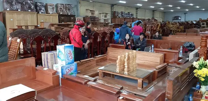 Cửa Hàng Nội Thất Gỗ Minh Quốc Huế