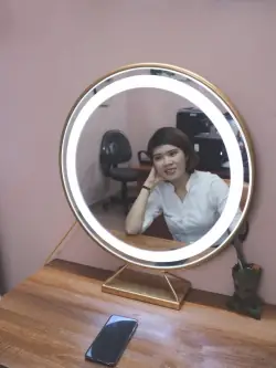 Gương Trang Điểm Bọc Da Hình Giọt...