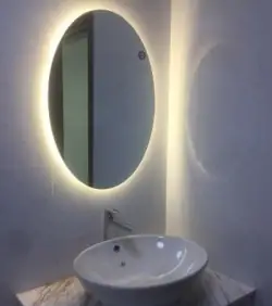 Gương Treo Tường Hình Oval Đèn Led Phun...