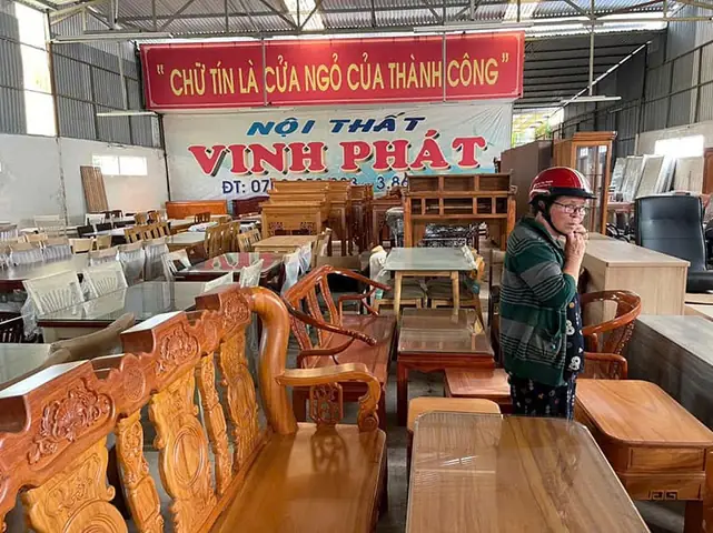 Cửa Hàng Nội Thất Vinh Phát