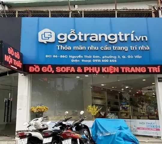 Cửa Hàng Nội Thất Gỗ Trang Trí