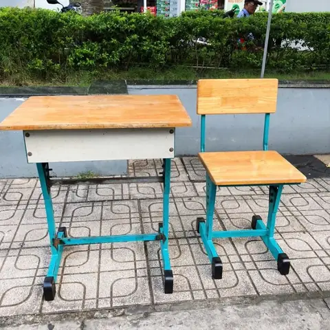 Thu Mua Bàn Ghế Học Sinh Tại Trường