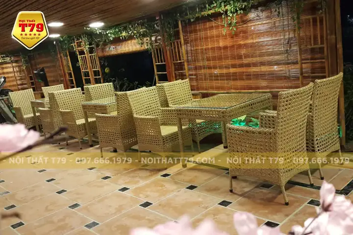 Bàn Ghế Nhà Hàng Quán Ăn Bằng Nhựa Giả Mây