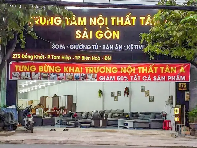 35. Cửa Hàng Nội Thất Tân Á