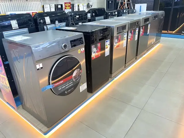 Cửa Hàng Nội Thất Ở Dt743