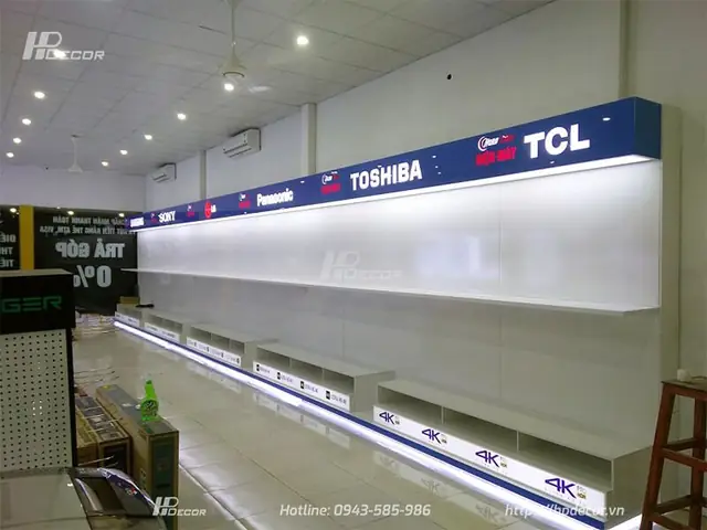 Bố Trí Nội Thất Siêu Thị Điện Máy Hồng Tùng