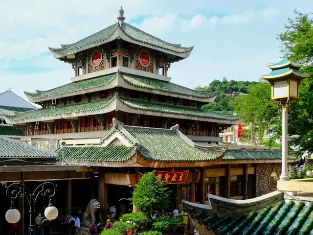 Tôn Giáo - Tín Ngưỡng Châu Đốc