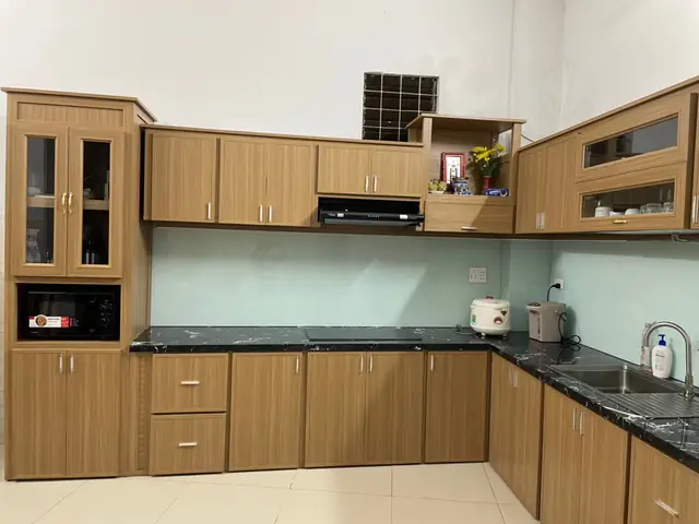 Cửa Hàng Tủ Bếp Nội Thất Cao Cấp Hoàng Quân