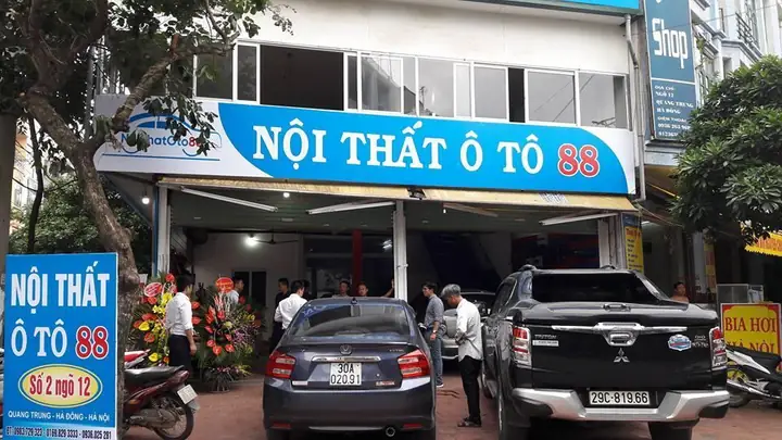 Dán Decal Xe Tại Nội Thất Ô Tô 88