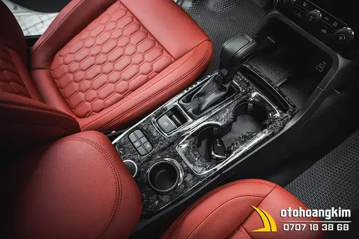 Những Vị Trí Có Thể Dán Decal Nội Thất Ô Tô