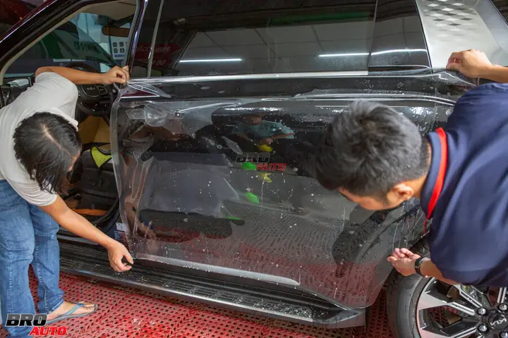 Lợi Ích Của Dán Ppf Nội Thất Xe Kia Carnival Lợi Ích Của Dán Ppf Nội Thất Xe Kia Carnival