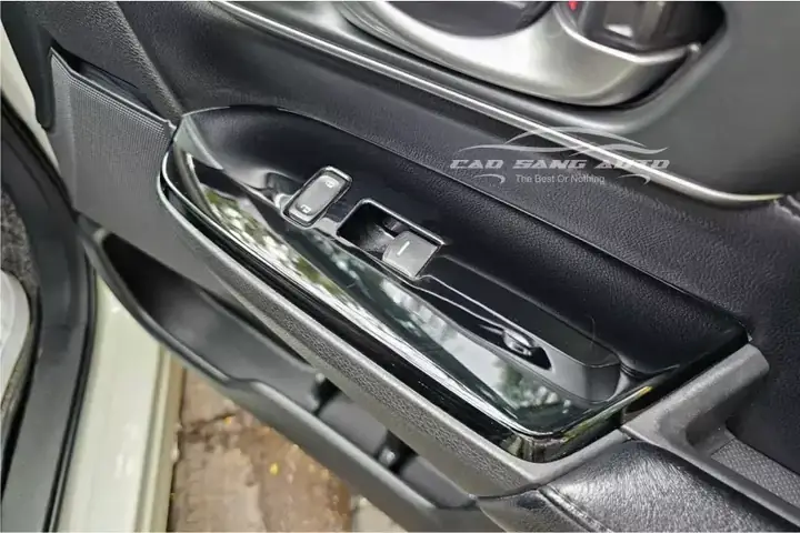Lợi Ích Khi Dán Ppf Nội Thất Ô Tô Xe Hơi