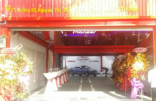 Dịch Vụ Dọn Nội Thất Ô Tô Long Thịnh