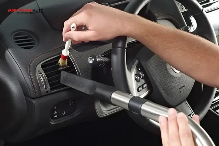 Các Bước Dọn Nội Thất Ô Tô Chuyên Nghiệp