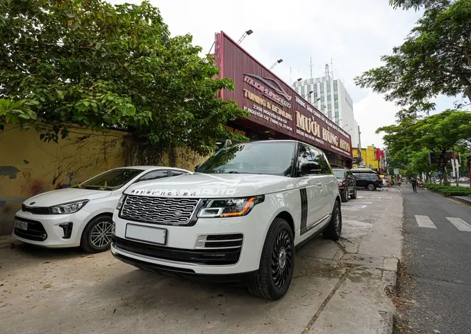 Độ Đèn Led Nội Thất Cao Cấp Cho Xe Range Rover
