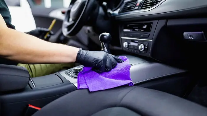 Top 7 Dung Dịch Chăm Sóc Da Và Nội Thất Ô Tô Hiệu Quả Nhất Hiện Nay