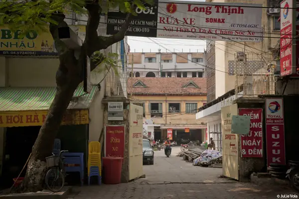 Đánh Giá Dung Dịch Vệ Sinh Nội Thất Sonax Tại Lotte