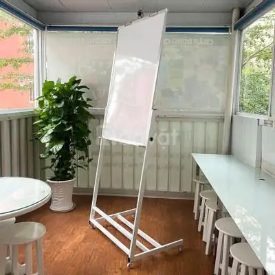 Flipchart Nội Thất Đê La Thành: Hướng Dẫn Sử Dụng & Lựa Chọn Thông Minh Flipchart Nội Thất Đê La Thành: Hướng Dẫn Sử Dụng & Lựa Chọn Thông Minh