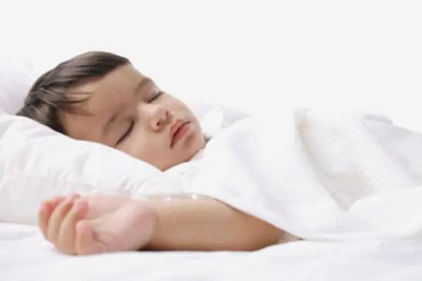 Giấc Ngủ Trưa Của Trẻ Không Nên Quá Dài