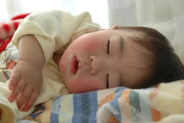Giấc Ngủ Trưa Của Trẻ Không Nên Quá Dài