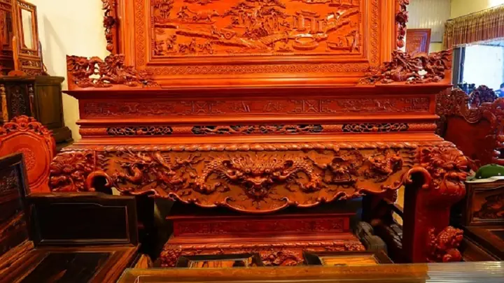 Một Số Mẫu Nội Thất Làm Từ Gỗ Hương Đá