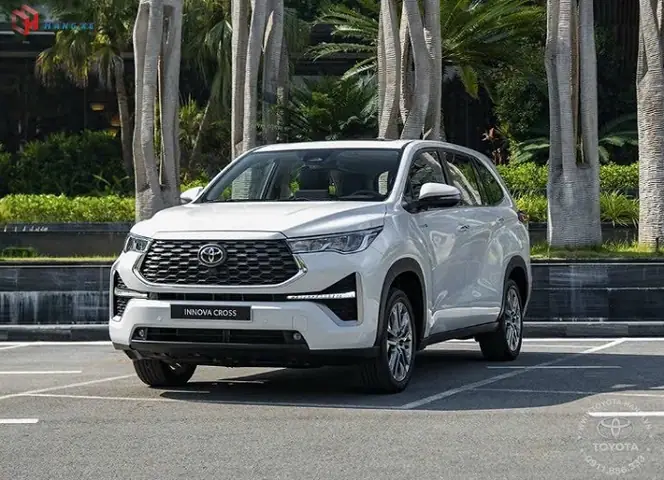 Hình Ảnh Nội Thất Của Xe Innova E