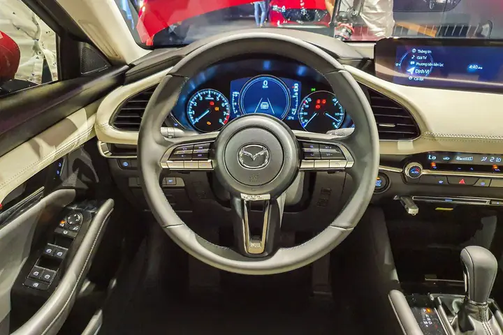Nội Thất Mazda 3 2024: Khoang Lái Nội Thất Mazda 3 2024: Khoang Lái