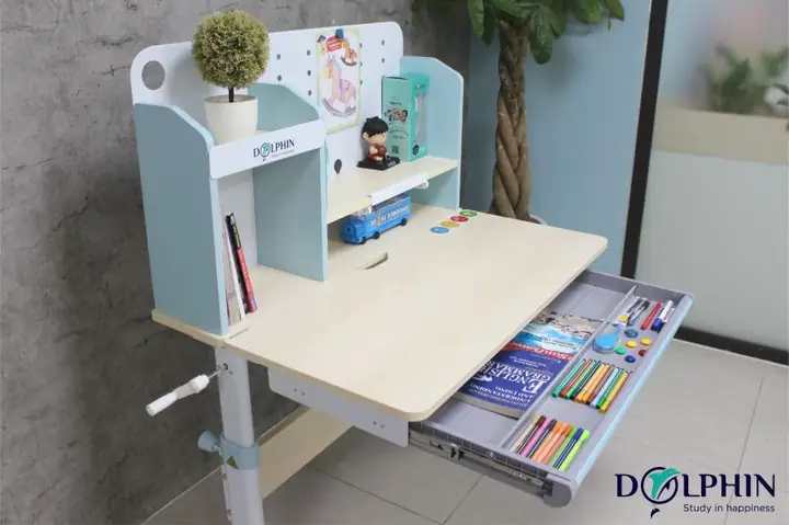Hơn 2000 Khách Hàng Đã Tin Tưởng Và Sử Dụng Sản Phẩm Bàn Học Thông Minh Dol-k02