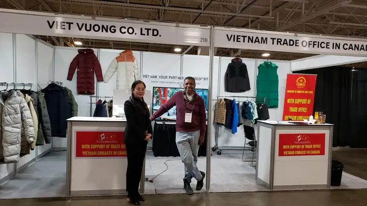 Hội Chợ Dệt May Tại Canada – Nhìn Từ Kinh Nghiệm Tham Gia Của Các Cường Quốc Dệt May Là Đối Thủ Cạnh Tranh Hội Chợ Dệt May Tại Canada – Nhìn Từ Kinh Nghiệm Tham Gia Của Các Cường Quốc Dệt May Là Đối Thủ Cạnh Tranh