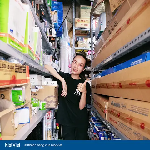 Tiếp Quản Cửa Hàng Từ Mẹ Chồng Dù Chưa Từng Kinh Doanh Tiếp Quản Cửa Hàng Từ Mẹ Chồng Dù Chưa Từng Kinh Doanh