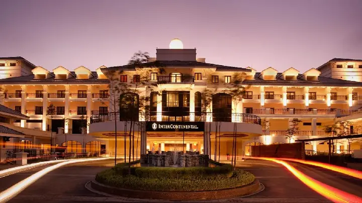 Đôi Nét Về Intercontinental Hanoi Westlake