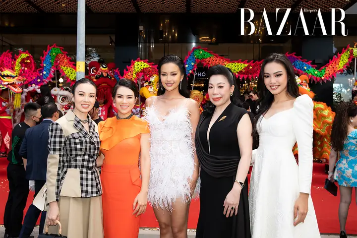Cùng Điểm Qua Dàn Sao Việt Đến Chúc Mừng Doanh Nhân Dương Quốc Nam Khai Trương Showroom Phố Xinh Quận 7 Cùng Điểm Qua Dàn Sao Việt Đến Chúc Mừng Doanh Nhân Dương Quốc Nam Khai Trương Showroom Phố Xinh Quận 7