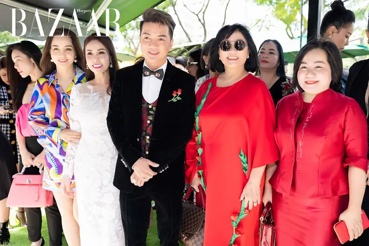 Cùng Điểm Qua Dàn Sao Việt Đến Chúc Mừng Doanh Nhân Dương Quốc Nam Khai Trương Showroom Phố Xinh Quận 7 Cùng Điểm Qua Dàn Sao Việt Đến Chúc Mừng Doanh Nhân Dương Quốc Nam Khai Trương Showroom Phố Xinh Quận 7