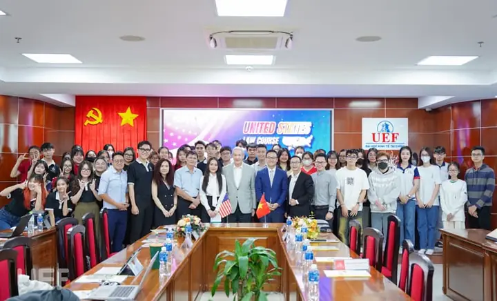Khóa Học Khai Triển Nội Thất Trực Tuyến: Hướng Dẫn Chi Tiết Từ Cbs Khóa Học Khai Triển Nội Thất Trực Tuyến: Hướng Dẫn Chi Tiết Từ Cbs