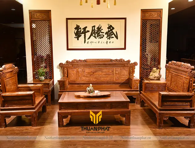 Không Gian Nội Thất Bàn Gỗ Tự Nhiên