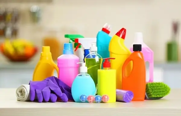 Bạn Có Biết: 7 Vật Dụng Trong Gia Đình Tiềm Ẩn Nguy Cơ Ung Thư?