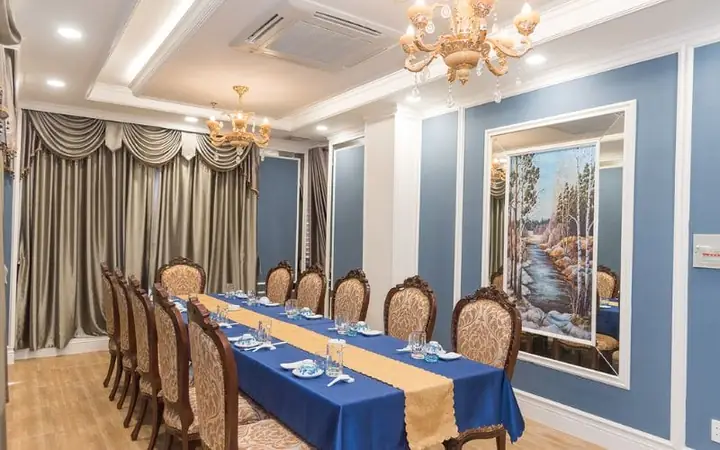 Có Không Gian Riêng Biệt Cho Khách Hàng