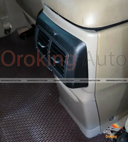 Độ Cửa Gió Điều Hoà Hàng Ghế Sau – Tăng Cường Hiệu Quả Làm Mát Độ Cửa Gió Điều Hoà Hàng Ghế Sau – Tăng Cường Hiệu Quả Làm Mát