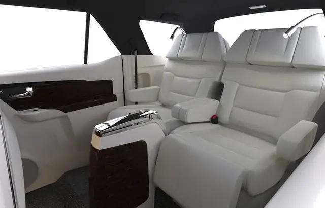 Làm Quen Với Toyota Fortuner 2016 Độ Nội Thất Như Xe Rolls-royce - Ảnh 2.