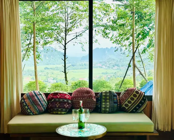 Top-rated Vacation Rentals In Lương Sơn Top-rated Vacation Rentals In Lương Sơn
