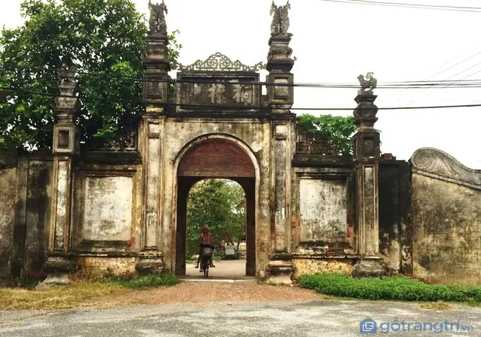 Cổng Làng Nôm Hưng Yên
