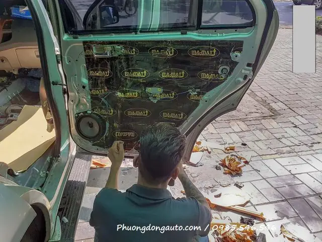 Chống Ồn 4 Cánh Cửa Chống Ồn 4 Cánh Cửa
