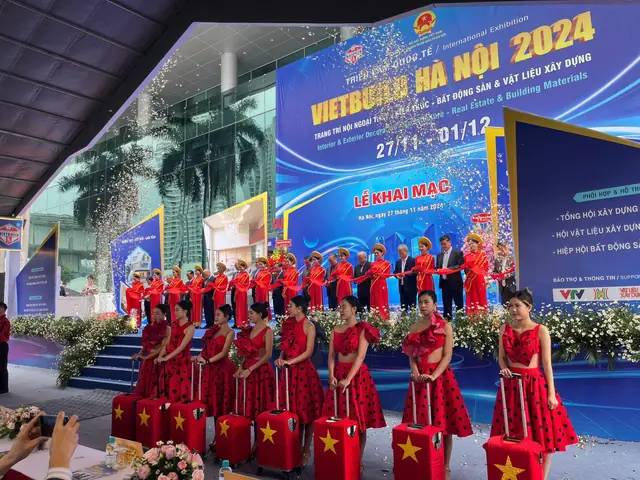 [ Luxsen – Vietbuild T11.2024] Lời Cảm Ơn Quý Khách Hàng