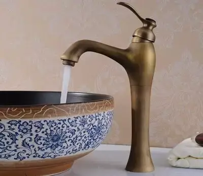 Bí Quyết Lựa Chọn Nội Thất Cho Phòng Tắm Tân Cổ Điển