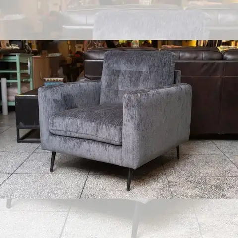 Ghế Sofa Đơn Orla Màu Midnight Độc Đáo Ghế Sofa Đơn Orla Màu Midnight Độc Đáo