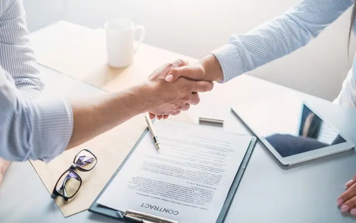 Hợp Đồng Thi Công Sửa Chữa Văn Phòng Là Gì?