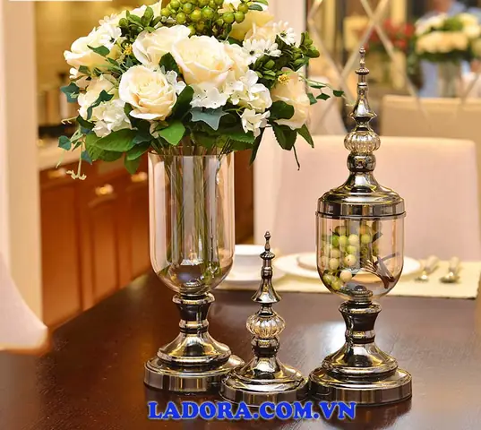 Đồ Decor Trang Trí Cho Phòng Khách Phong Cách Tân Cổ Điển
