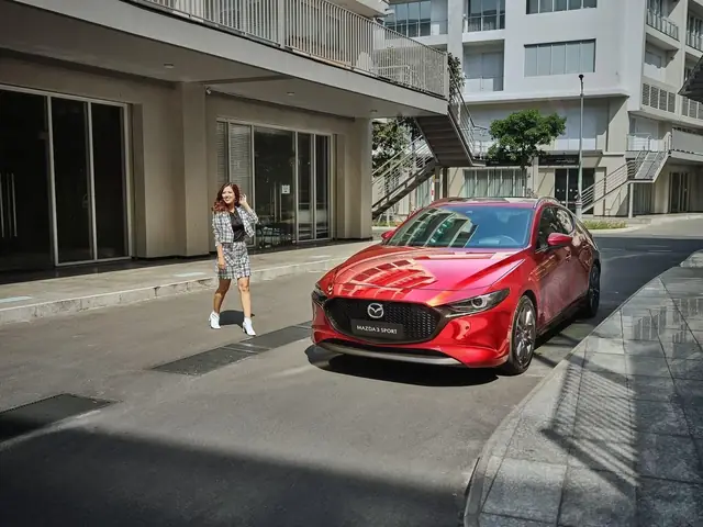 Mazda 3 2013 Nội Thất Mazda 3 2013 Nội Thất